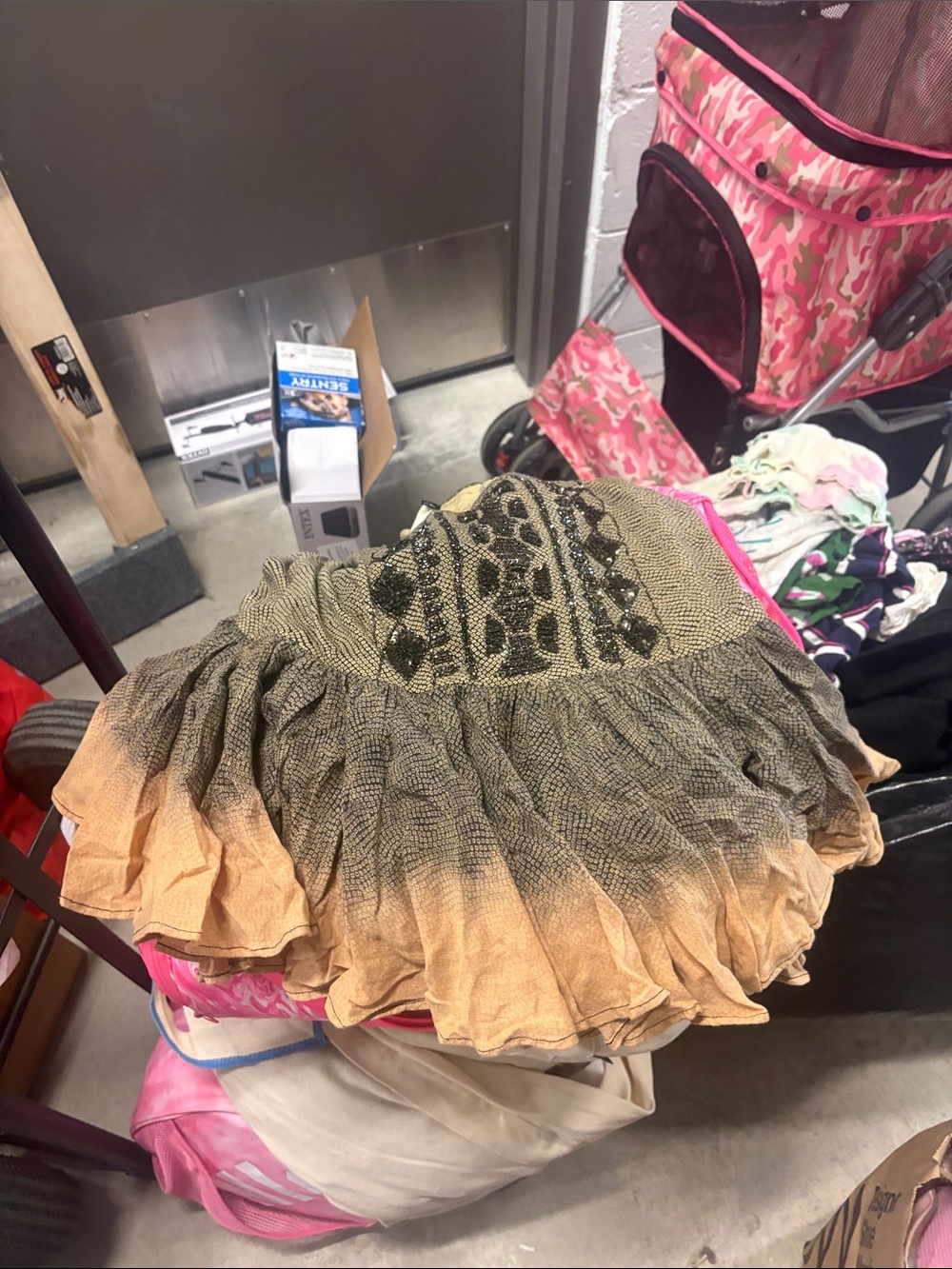 Anthropologie Black and Tan Ombre Tiered Skirt